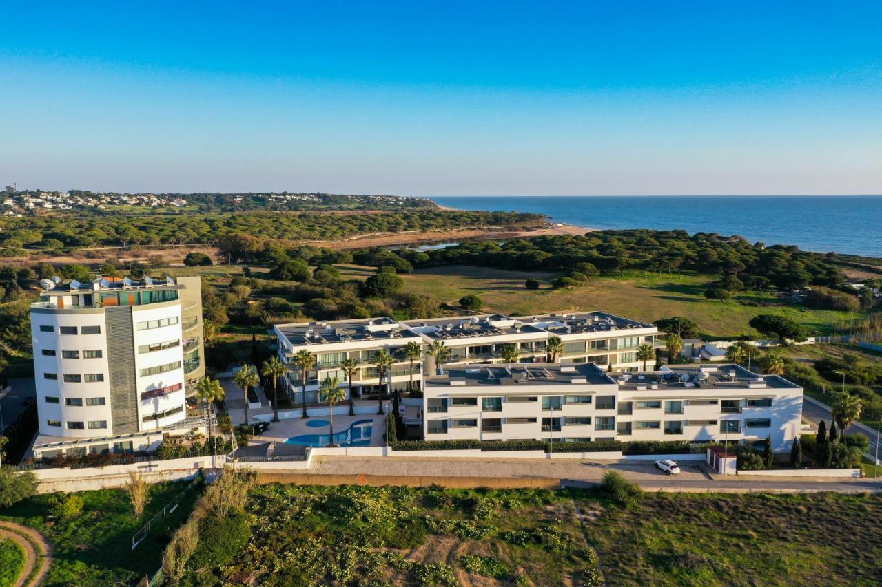 Cavalo Preto, Beach Resort Quarteira Dış mekan fotoğraf